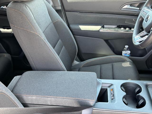 new 2025 Honda Prologue car, priced at $50,388
