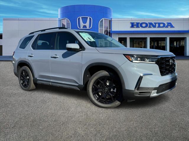 new 2025 Honda Pilot car, priced at $50,843