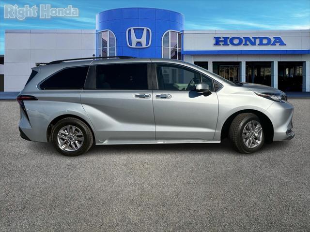 used 2023 Toyota Sienna car, priced at $39,688