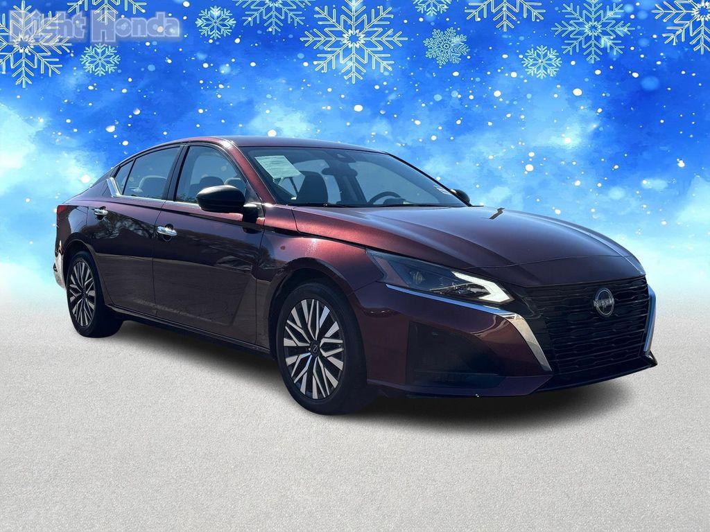 used 2024 Nissan Altima car, priced at $15,559