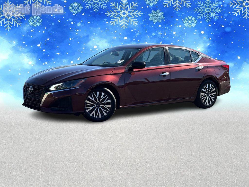 used 2024 Nissan Altima car, priced at $15,559