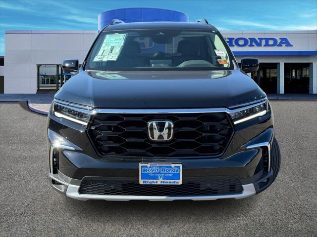 new 2025 Honda Pilot car, priced at $49,216