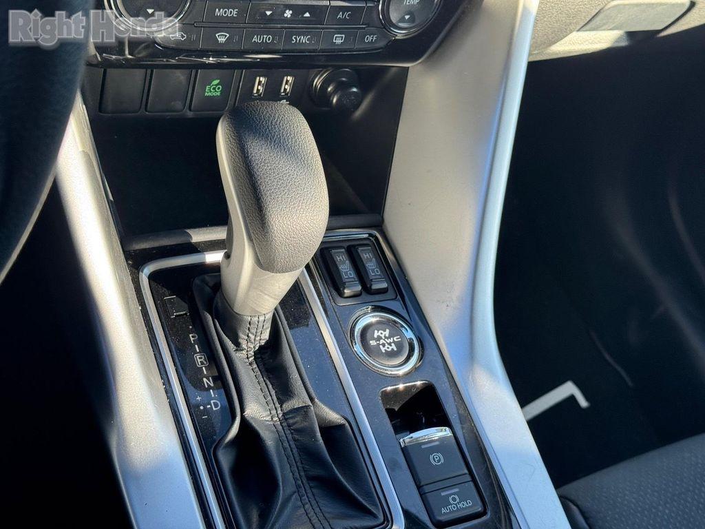 used 2024 Mitsubishi Eclipse Cross car, priced at $17,880