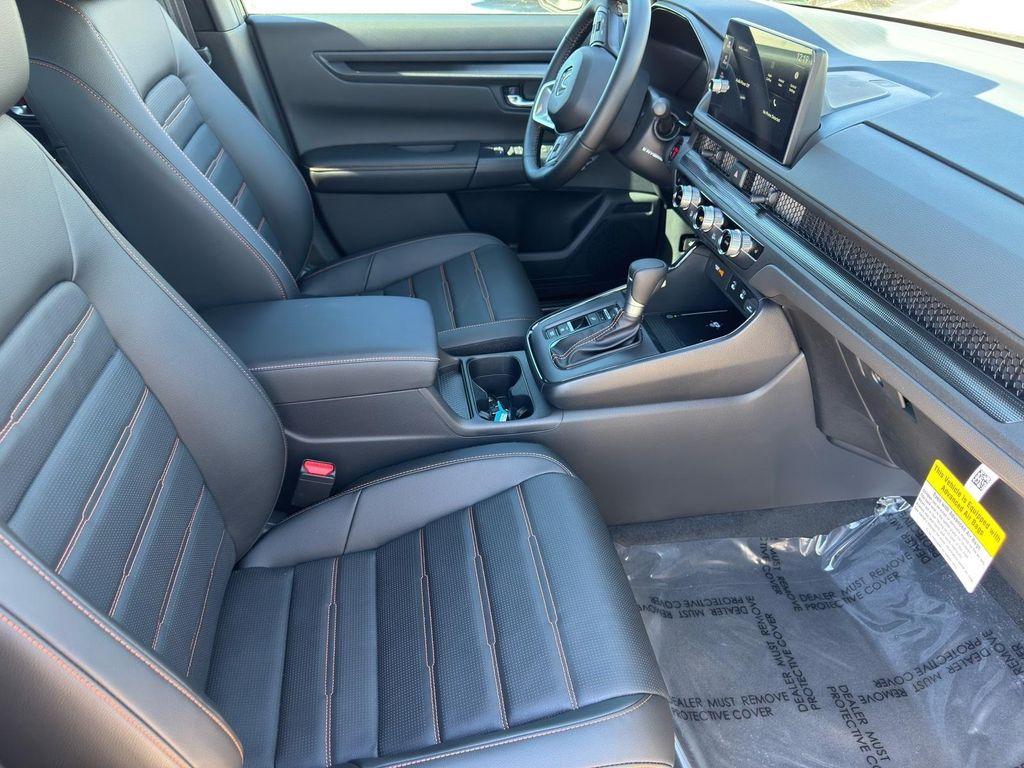 new 2026 Honda CR-V Hybrid car, priced at $38,528