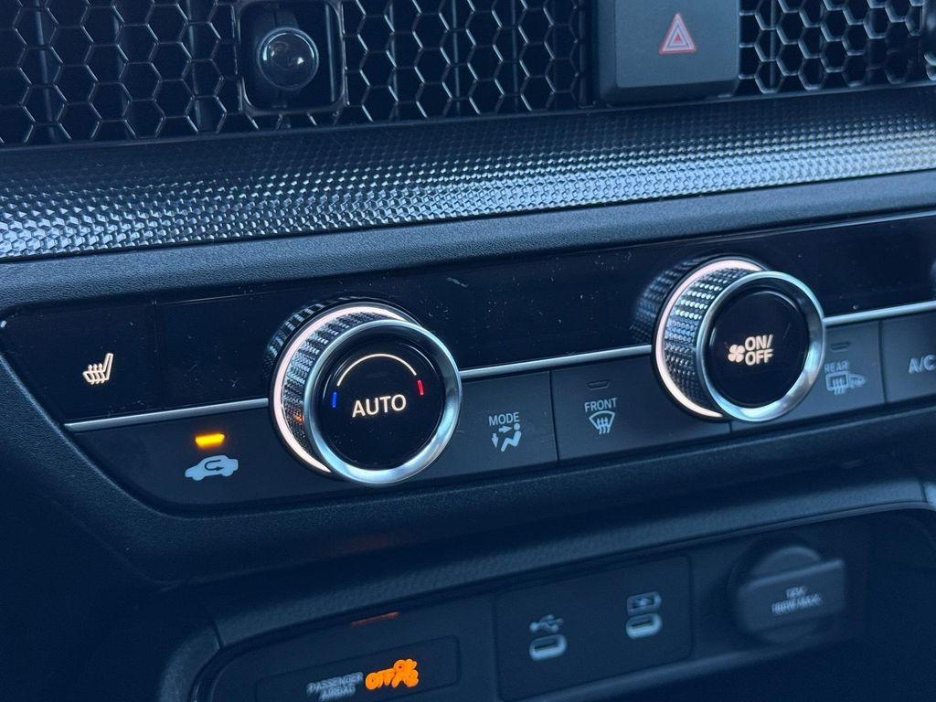 new 2026 Honda CR-V Hybrid car, priced at $38,528