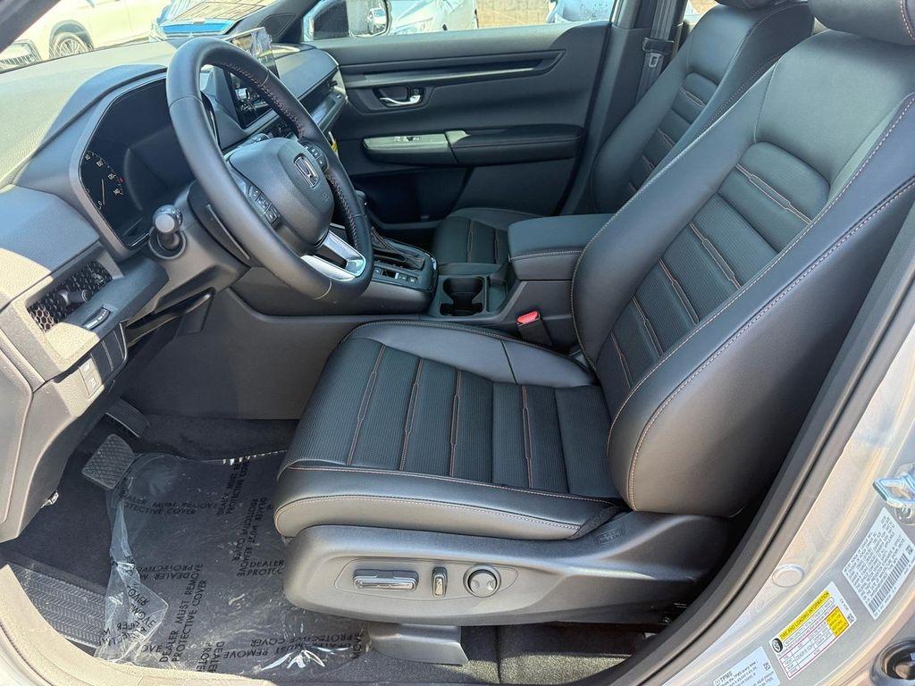 new 2025 Honda CR-V Hybrid car, priced at $38,880