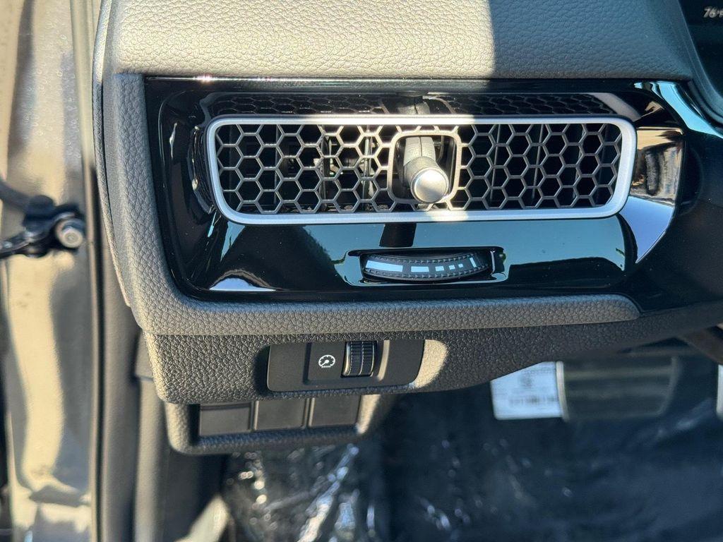 new 2026 Honda Civic Hybrid car, priced at $32,927