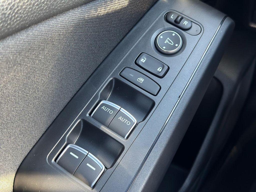 new 2026 Honda Civic Hybrid car, priced at $29,826