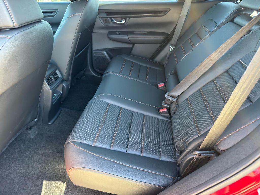 new 2026 Honda CR-V Hybrid car, priced at $40,396