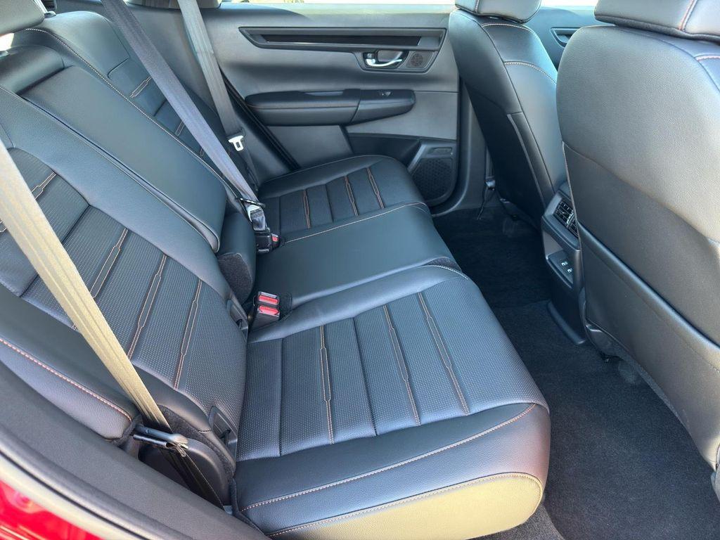 new 2026 Honda CR-V Hybrid car, priced at $40,396