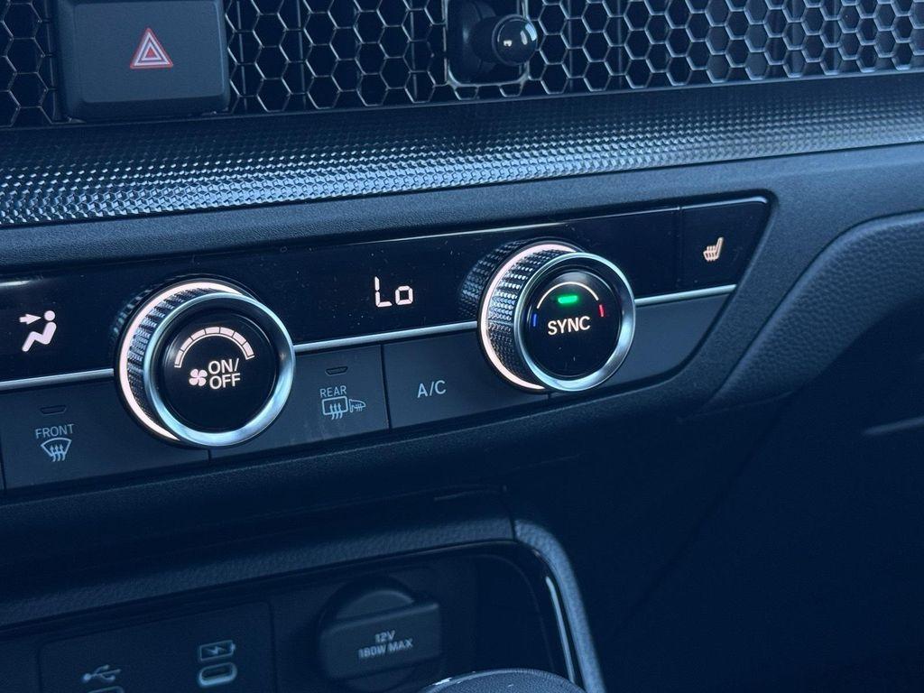 new 2026 Honda CR-V Hybrid car, priced at $40,396