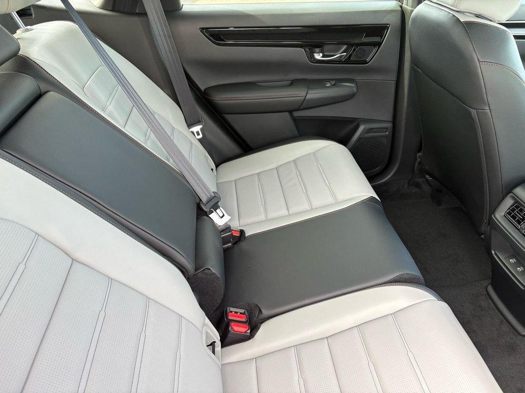 new 2026 Honda CR-V Hybrid car, priced at $41,050