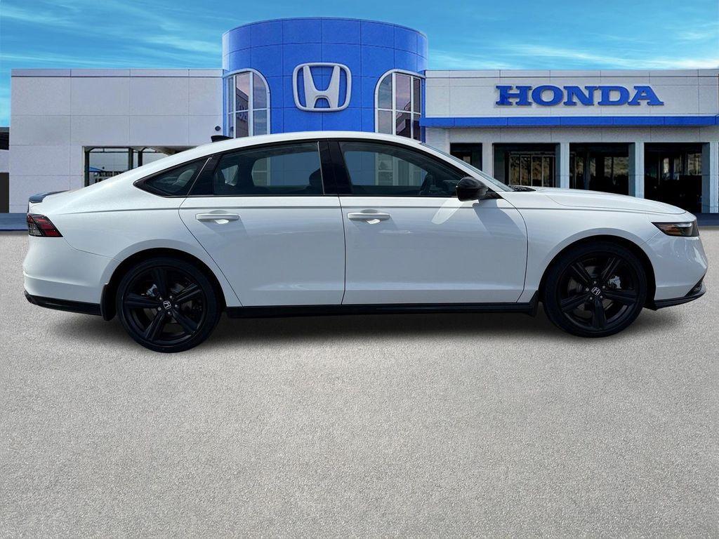 new 2025 Honda Accord Hybrid car, priced at $35,497