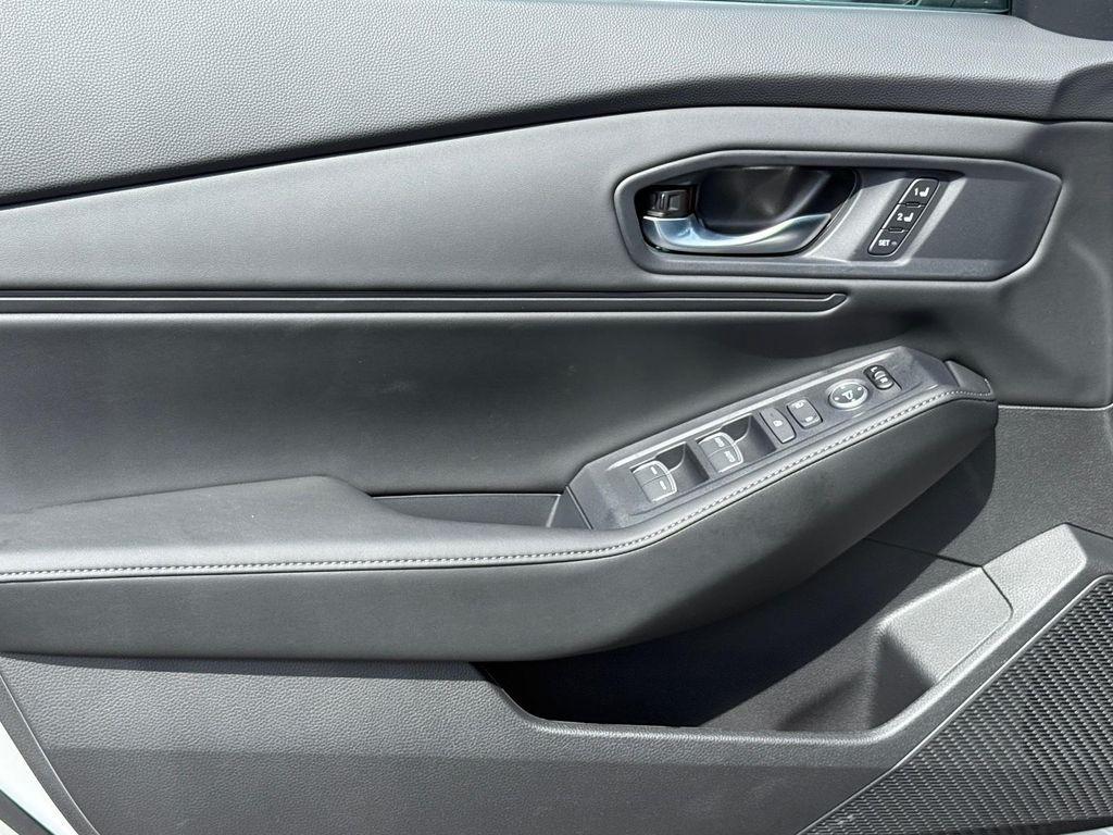 new 2025 Honda Accord Hybrid car, priced at $35,497