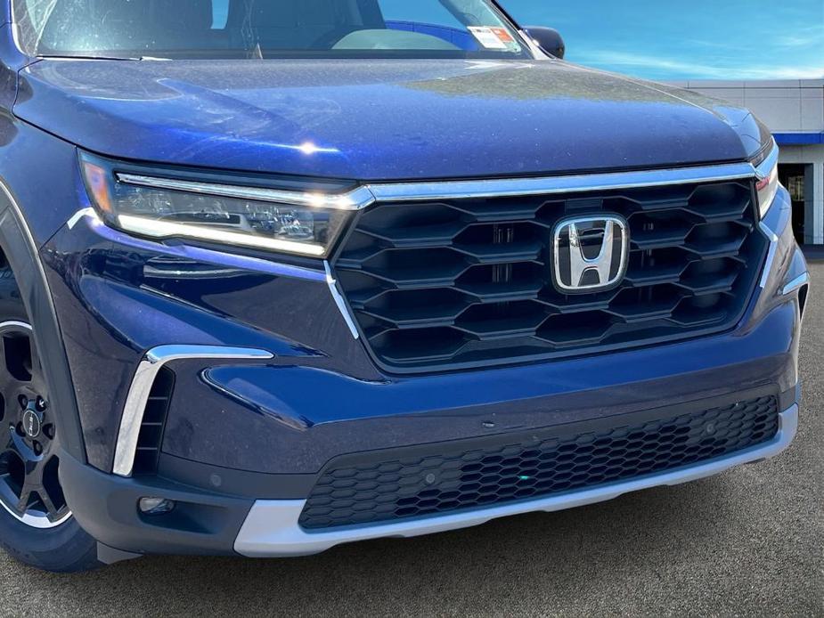 new 2025 Honda Pilot car