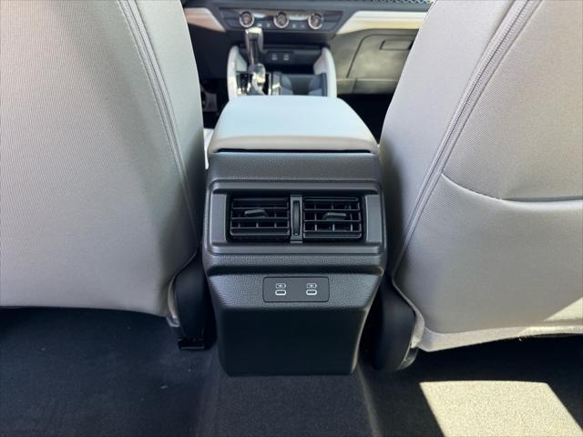 new 2025 Honda Accord car, priced at $28,959