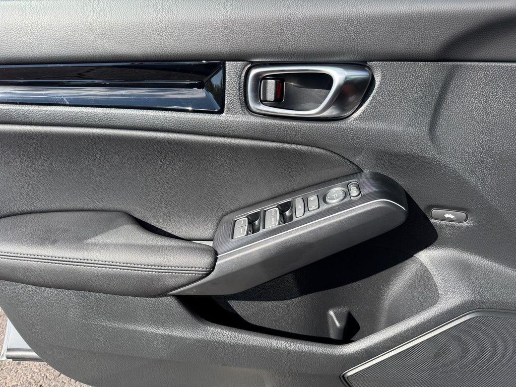 new 2026 Honda Civic Hybrid car, priced at $32,224