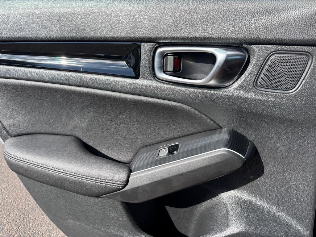 new 2026 Honda Civic Hybrid car, priced at $32,224