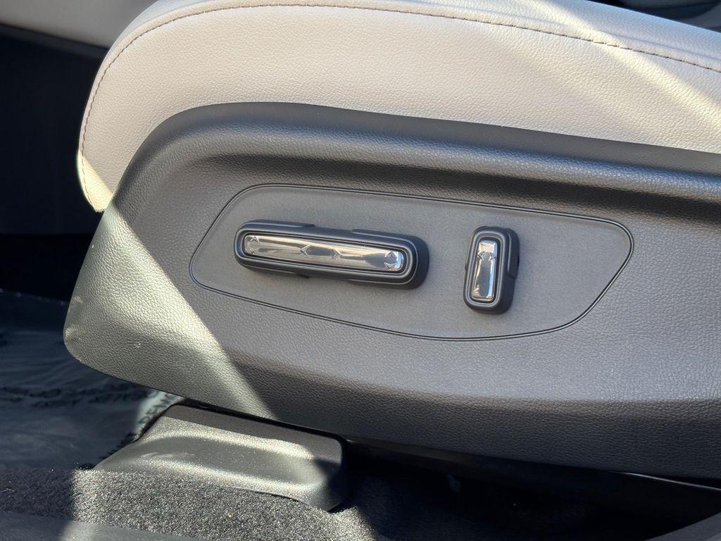 new 2026 Honda HR-V car, priced at $31,818