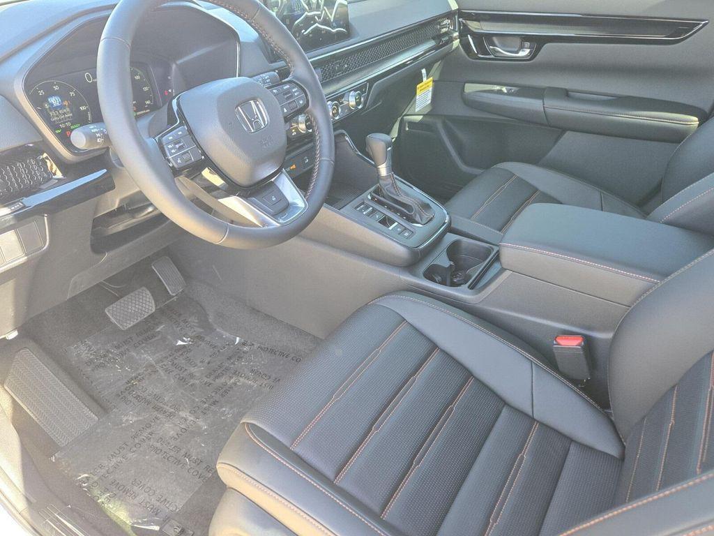 new 2026 Honda CR-V Hybrid car, priced at $41,050