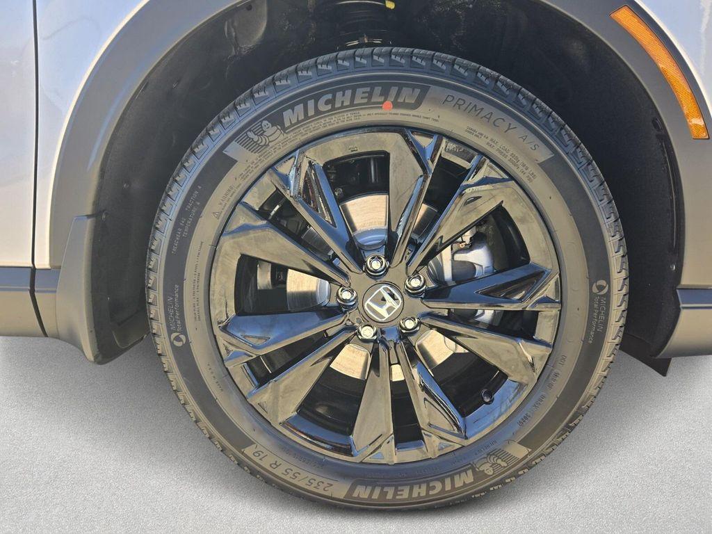 new 2026 Honda CR-V Hybrid car, priced at $41,050