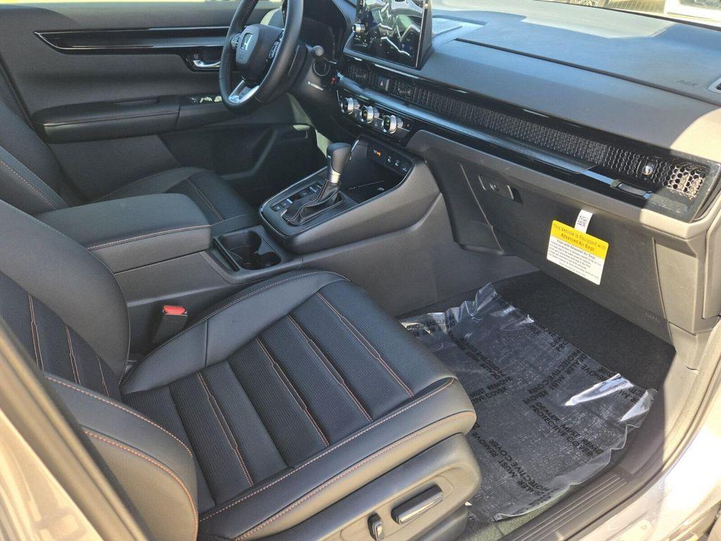 new 2026 Honda CR-V Hybrid car, priced at $41,050