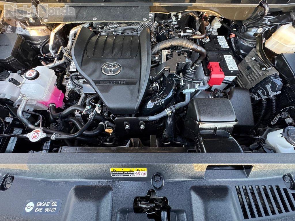 used 2024 Toyota Highlander car, priced at $34,733
