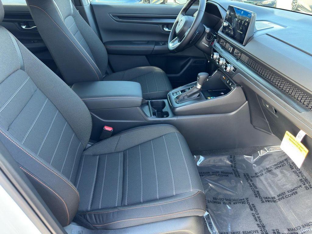 new 2026 Honda CR-V Hybrid car, priced at $39,032