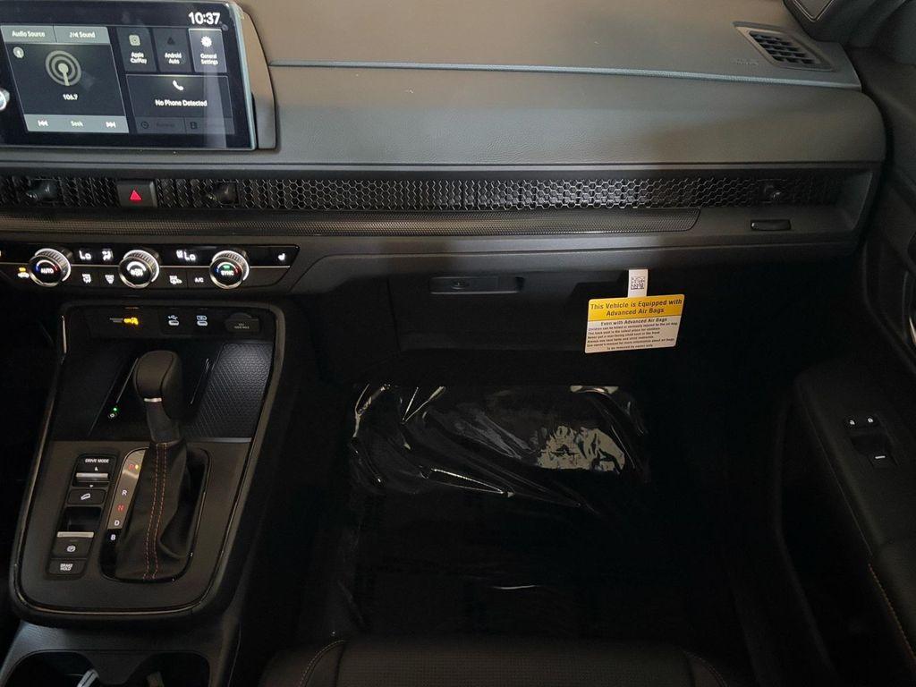 new 2026 Honda CR-V Hybrid car, priced at $39,910