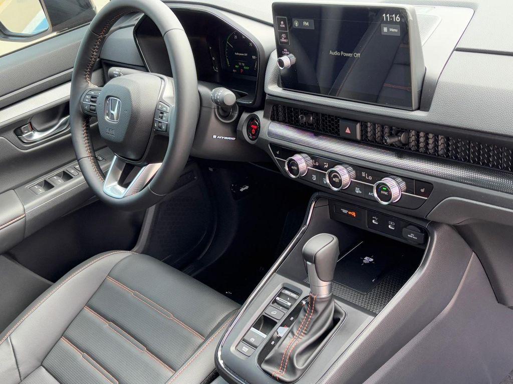 new 2026 Honda CR-V Hybrid car, priced at $40,396