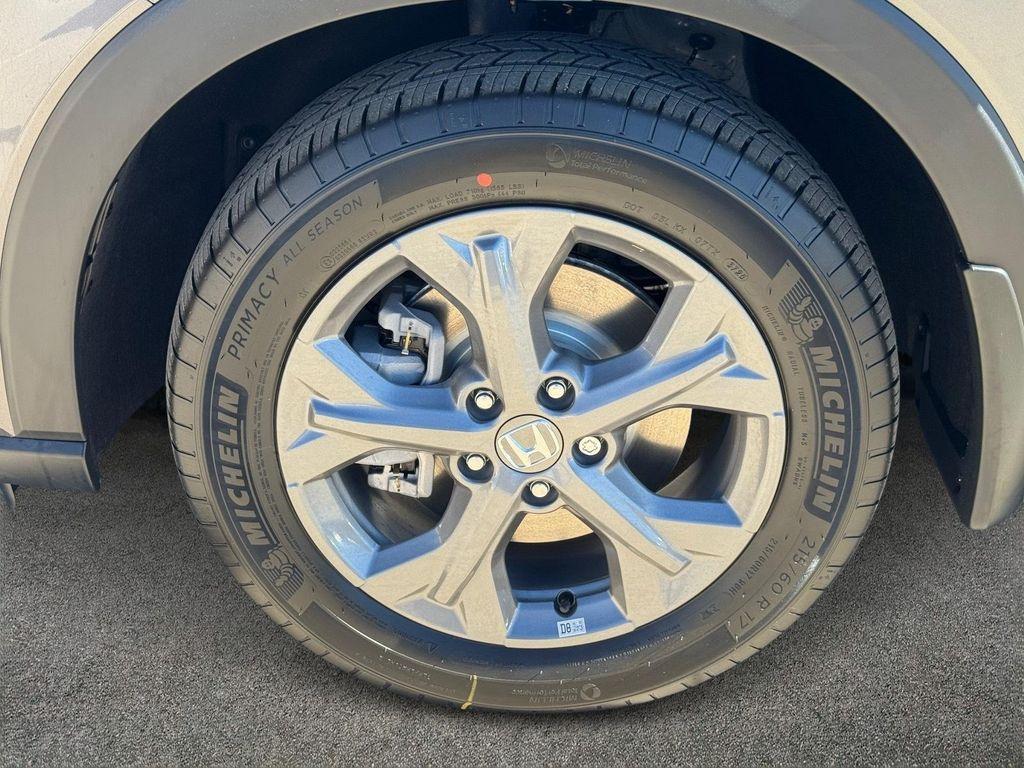 new 2026 Honda HR-V car, priced at $28,252