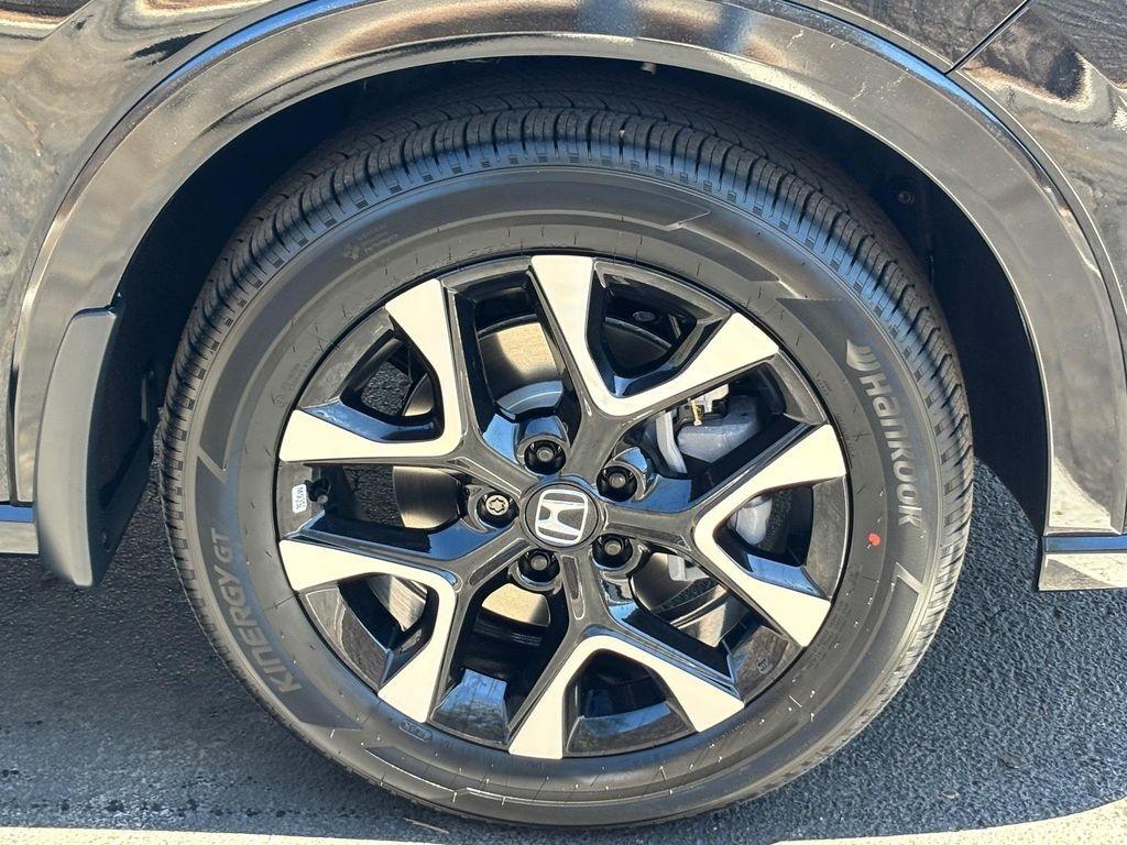 new 2026 Honda HR-V car, priced at $31,818