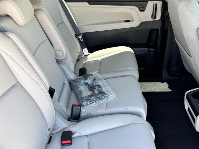 new 2025 Honda Odyssey car, priced at $43,670