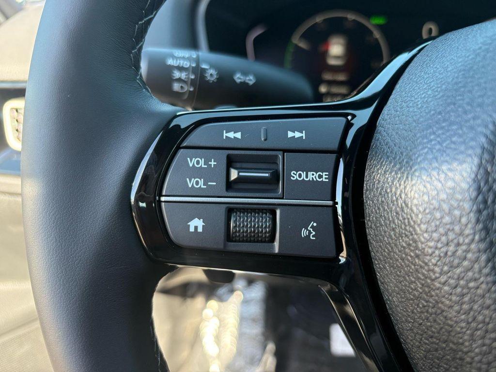 new 2026 Honda Civic Hybrid car, priced at $29,392