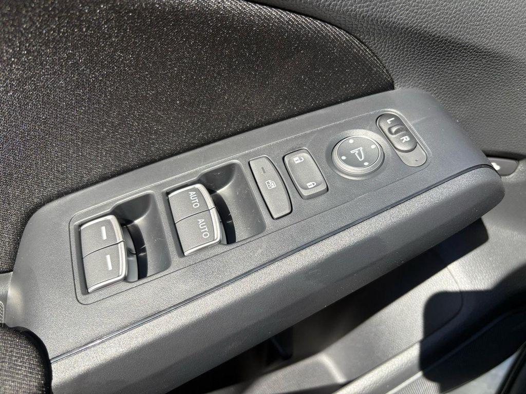 new 2026 Honda Civic Hybrid car, priced at $29,392