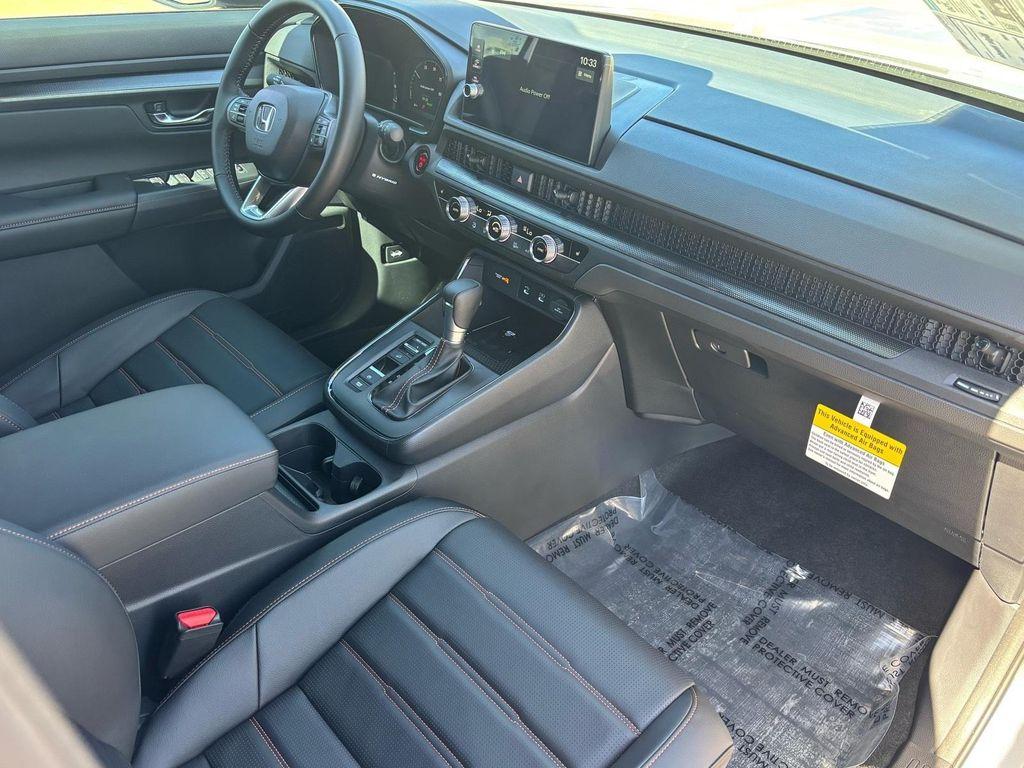 new 2026 Honda CR-V Hybrid car, priced at $39,965
