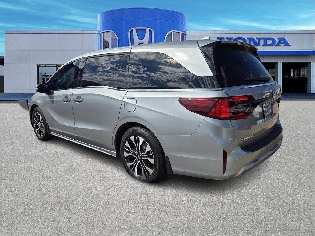 new 2026 Honda Odyssey car, priced at $53,145