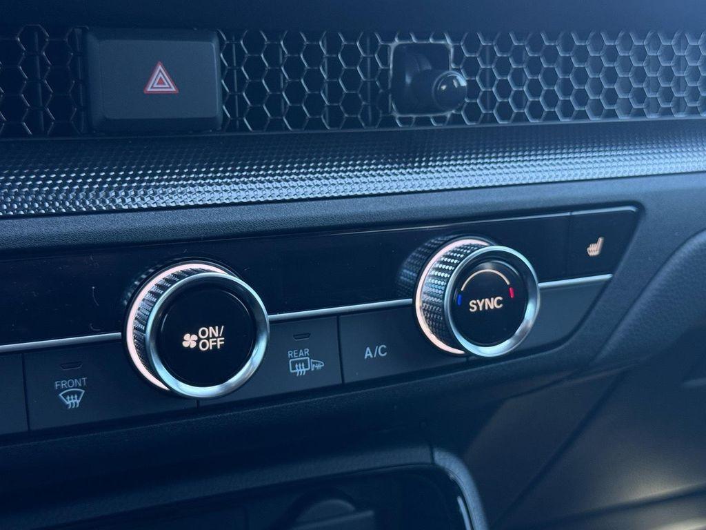 new 2026 Honda CR-V Hybrid car, priced at $39,965