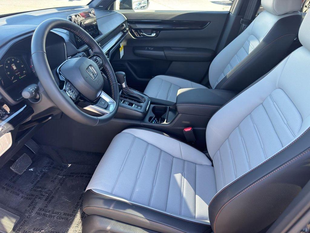 new 2026 Honda CR-V Hybrid car, priced at $41,050