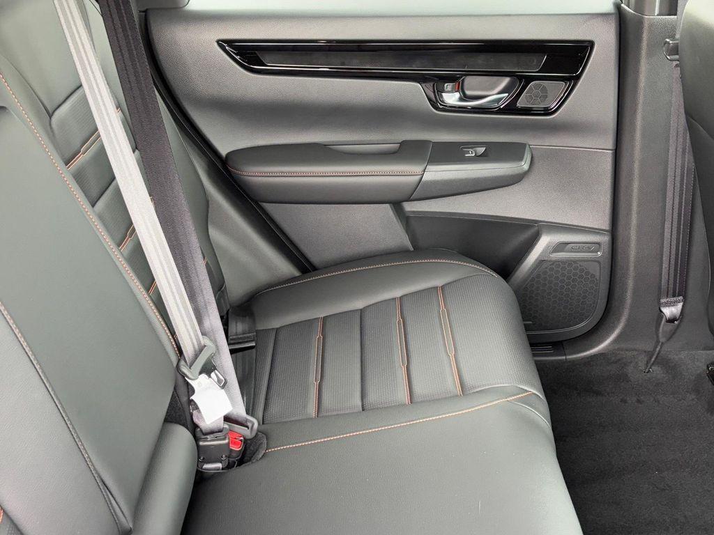 new 2026 Honda CR-V Hybrid car, priced at $40,995