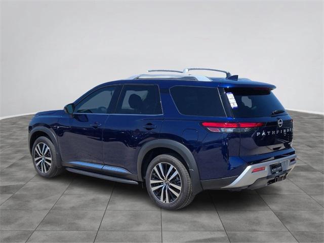 new 2025 Nissan Pathfinder car, priced at $52,738