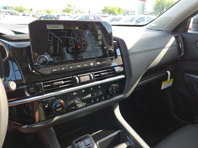 new 2025 Nissan Pathfinder car, priced at $47,925