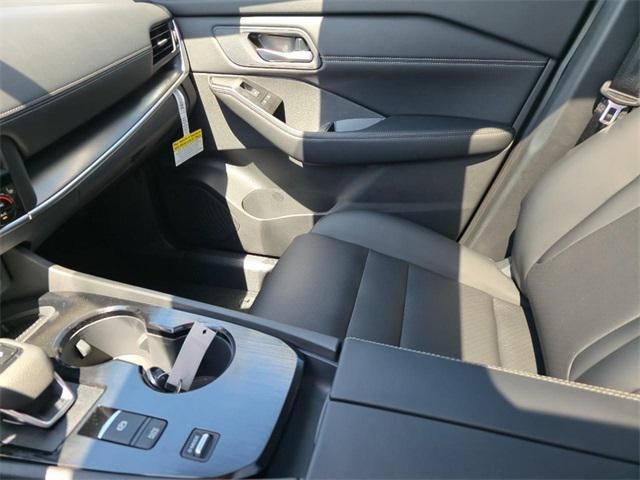 new 2025 Nissan Rogue car, priced at $33,672
