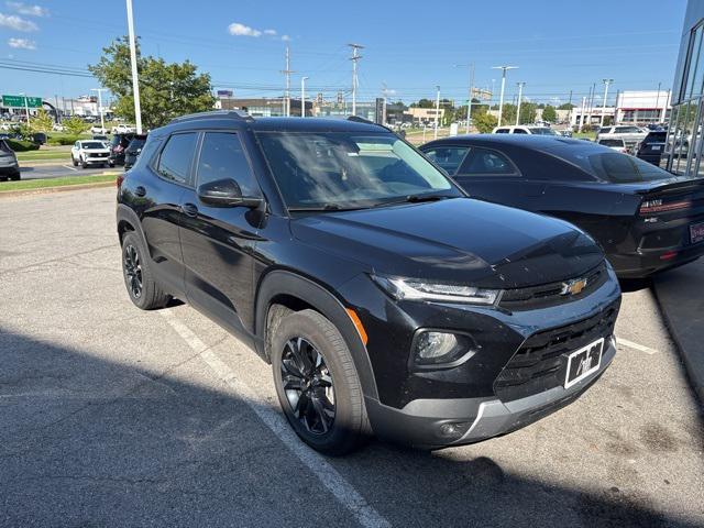used 2023 Chevrolet TrailBlazer car, priced at $21,976
