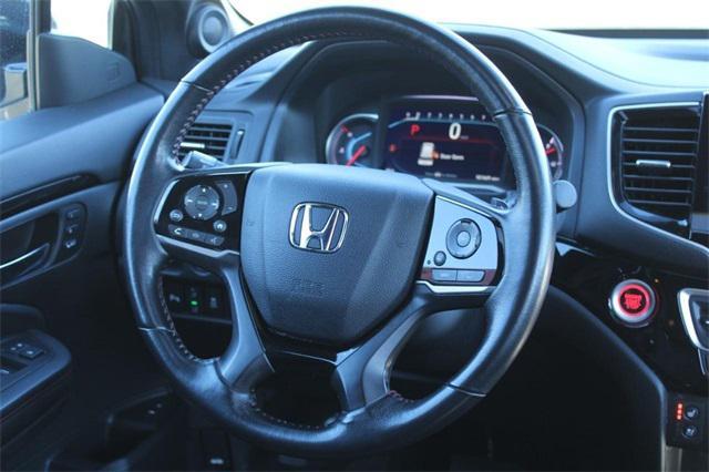 used 2022 Honda Pilot car, priced at $29,377