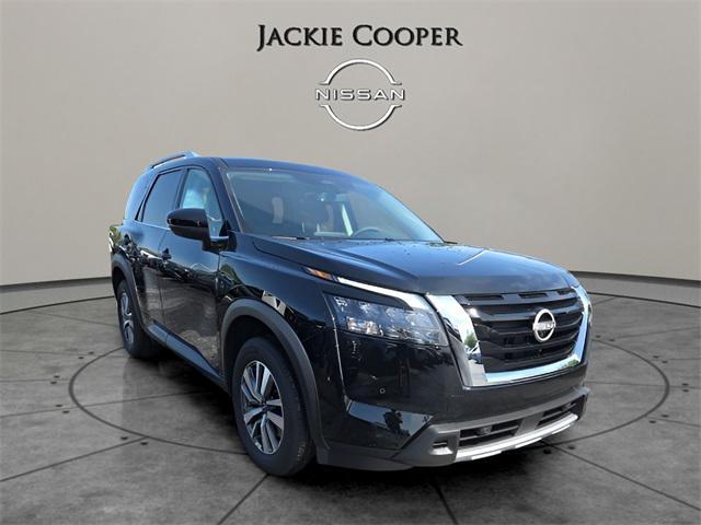 new 2025 Nissan Pathfinder car, priced at $45,785