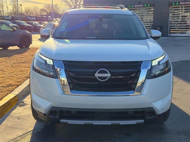 new 2025 Nissan Pathfinder car, priced at $52,429