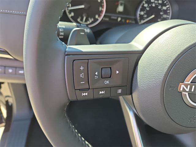 new 2025 Nissan Pathfinder car, priced at $33,900