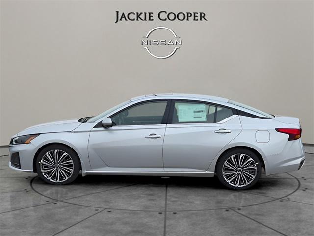 new 2025 Nissan Altima car, priced at $35,477
