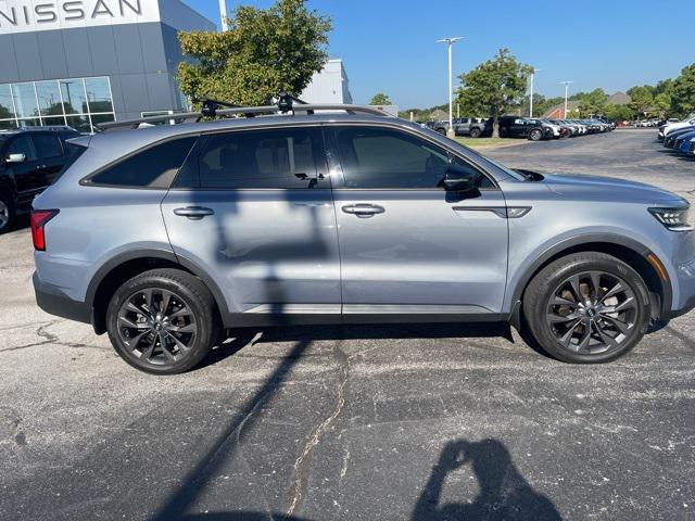 used 2021 Kia Sorento car, priced at $23,697